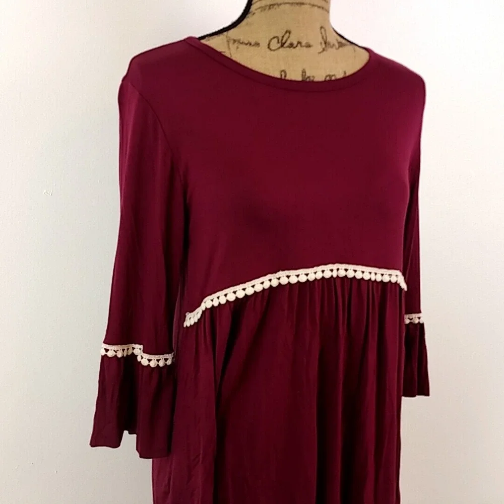 Lovely Souls Tunic Top Womens Small Burgundy Pom Pom Trim Bell Sleeve